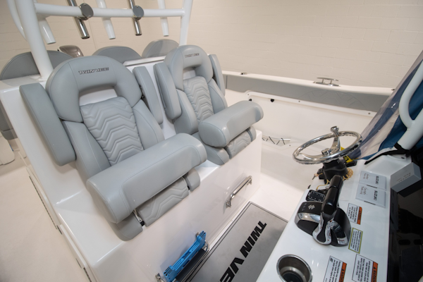 Twin Vee-340 GFX 2023 -Punta Gorda-Florida-United States-6304201