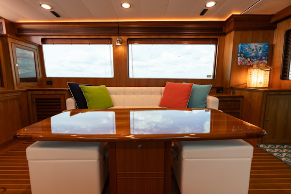 Marlow-Explorer 62E 2022-ANOTHER BUBBLE Punta Gorda-Florida-United States-Salon Coffee Table-6110760