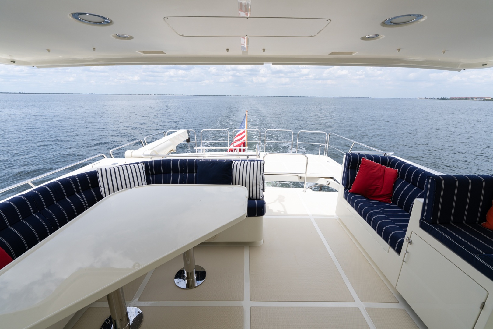 Marlow-Explorer 62E 2022-ANOTHER BUBBLE Punta Gorda-Florida-United States-Semi-Enclosed Bridge Facing Aft-6110812 | Thumbnail