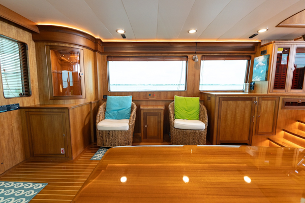 Marlow-Explorer 62E 2022-ANOTHER BUBBLE Punta Gorda-Florida-United States-Salon Facing Port-6110757