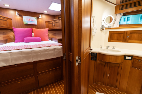 Marlow-Explorer 62E 2022-ANOTHER BUBBLE Punta Gorda-Florida-United States-VIP Stateroom and Head Access-6110777