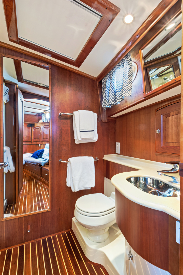 Hinckley-TALARIA 55MY 2007 -West Palm Beach-Florida-United States-6111051 | Thumbnail
