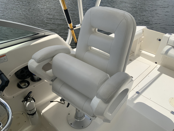 Robalo-R305 Walkaround 2007-2007 Robalo R305WA Deerfield Beach-Florida-United States-6111461