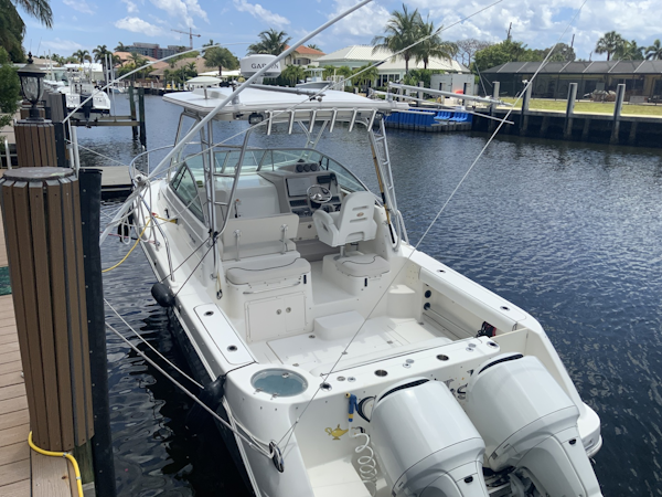 Robalo-R305 Walkaround 2007-2007 Robalo R305WA Deerfield Beach-Florida-United States-6111470