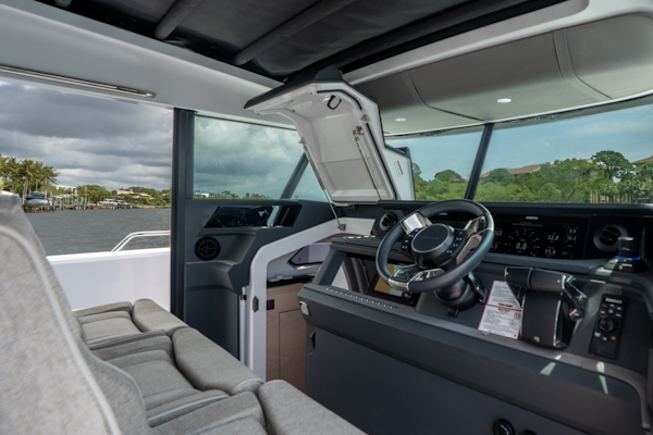 Axopar-45 XC Cross Cabin 2024 -Detroit-Michigan-United States-6111609