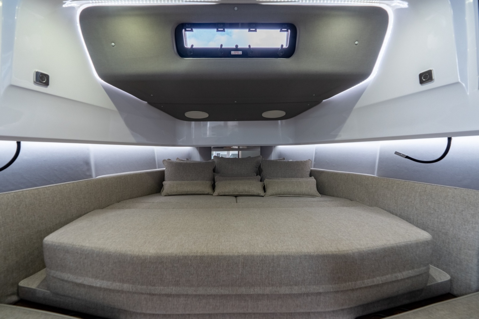 Axopar-45 XC Cross Cabin 2024 -Detroit-Michigan-United States-6111612 | Thumbnail