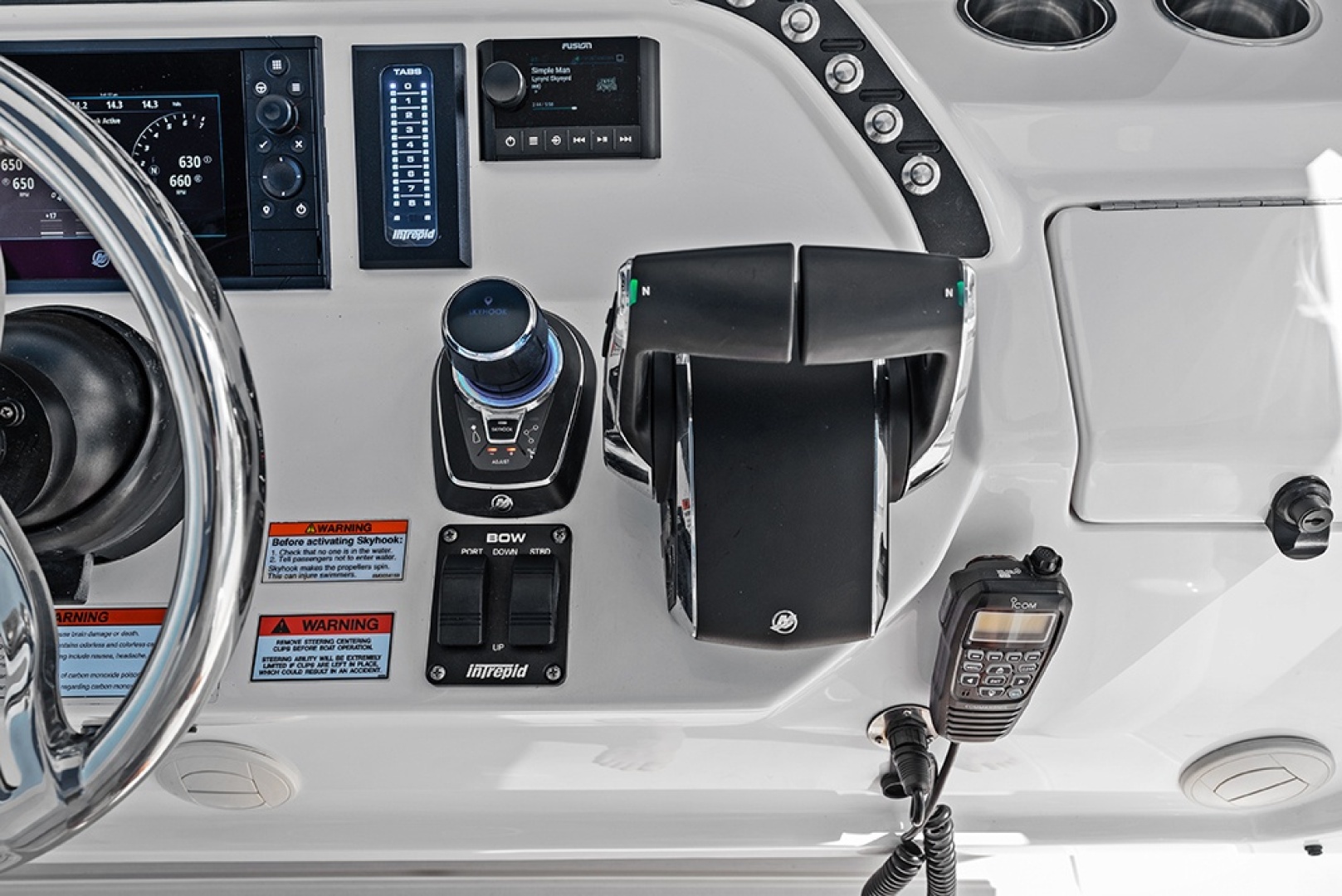 Intrepid-427 Nomad FE 2022-SPONTANEOUS Marco Island-Florida-United States-Skyhook joystick-6135696 | Thumbnail