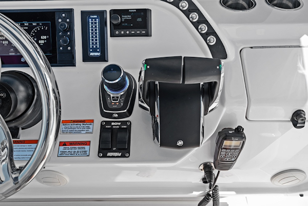 Intrepid-427 Nomad FE 2022-SPONTANEOUS Marco Island-Florida-United States-Skyhook joystick-6135696