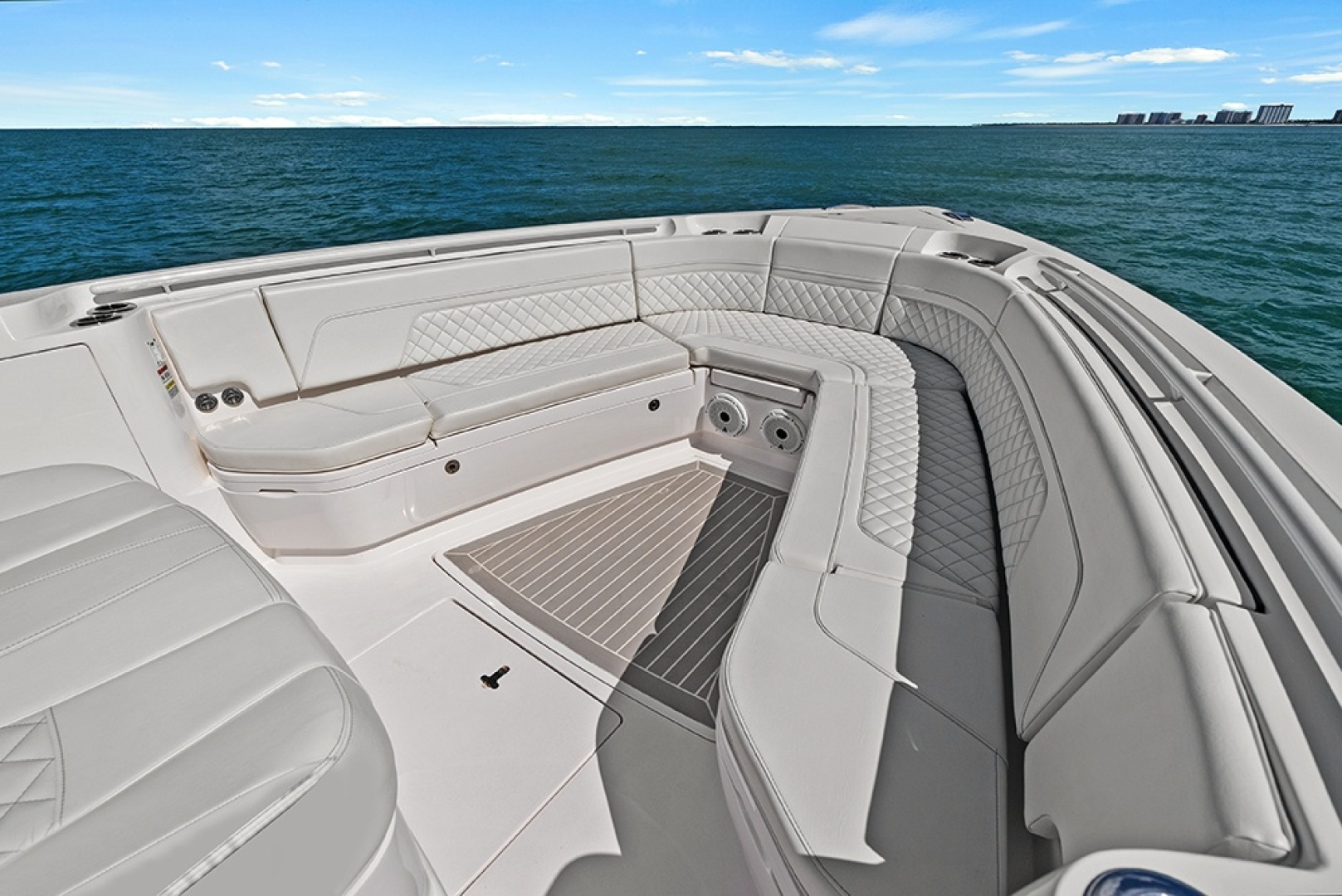 Intrepid-427 Nomad FE 2022-SPONTANEOUS Marco Island-Florida-United States-Bow area-6135707 | Thumbnail