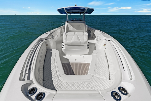 Intrepid-427 Nomad FE 2022-SPONTANEOUS Marco Island-Florida-United States-Bow area looking aft-6135705