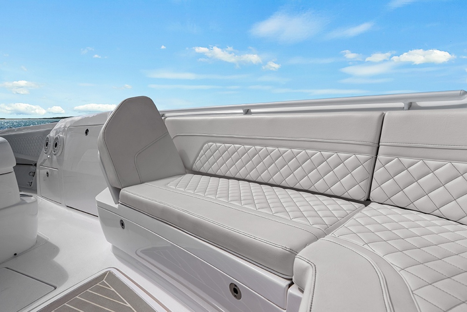 Intrepid-427 Nomad FE 2022-SPONTANEOUS Marco Island-Florida-United States-Port bow tilting seat-6135712 | Thumbnail