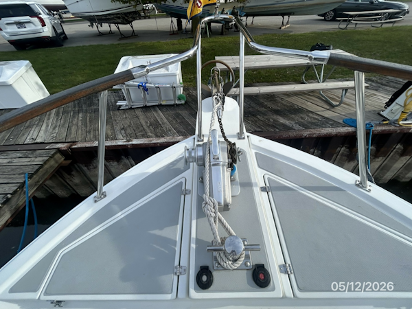 Monk-Double Cabin 2002-Til You Cant Bay City-Michigan-United States-36 Monk anchor windlass1-6112279