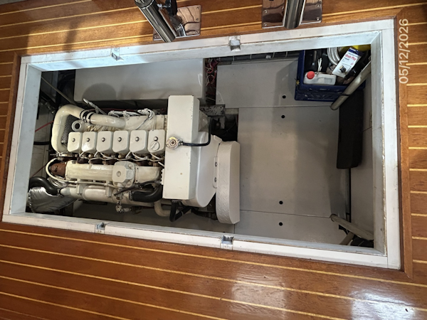 Monk-Double Cabin 2002-Til You Cant Bay City-Michigan-United States-36 Monk engine room access-6112285