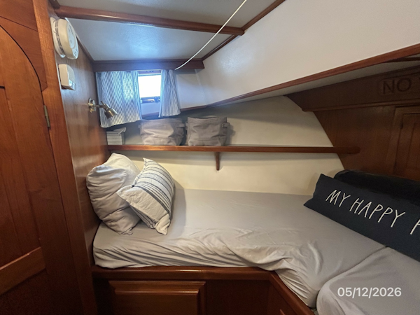 Monk-Double Cabin 2002-Til You Cant Bay City-Michigan-United States-36 Monk guest stateroom port-6112312