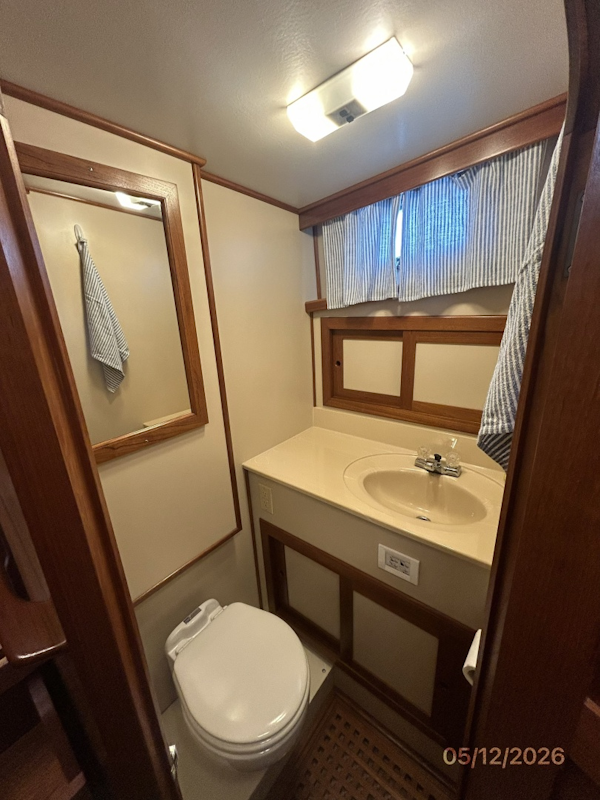 Monk-Double Cabin 2002-Til You Cant Bay City-Michigan-United States-36 Monk guest stateroom head-6112303