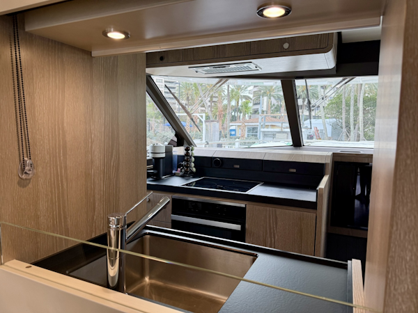 Azimut-Magellano 66 2020 -Coconut Grove-Florida-United States-6112693