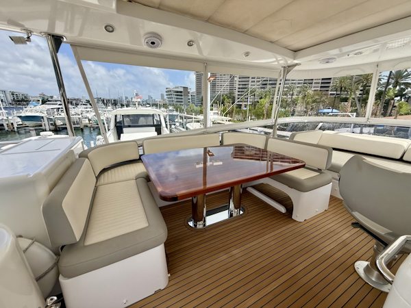 Azimut-Magellano 66 2020 -Coconut Grove-Florida-United States-6112676