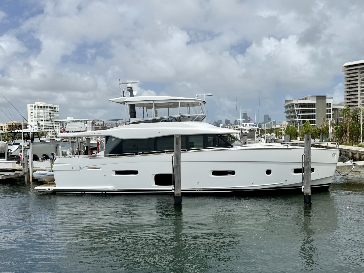 Azimut-Magellano 66 2020 -Coconut Grove-Florida-United States-6112776 | Thumbnail