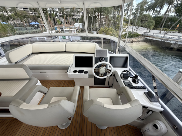 Azimut-Magellano 66 2020 -Coconut Grove-Florida-United States-6112678
