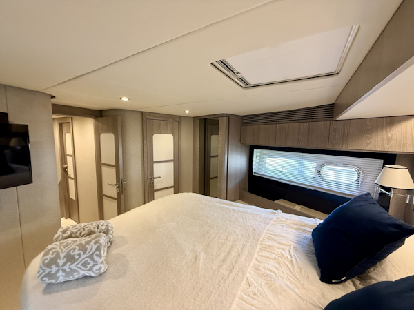 Azimut-Magellano 66 2020 -Coconut Grove-Florida-United States-6112738