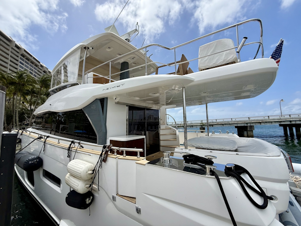 Azimut-Magellano 66 2020 -Coconut Grove-Florida-United States-6112662