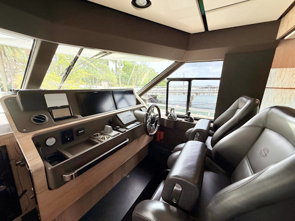 Azimut-Magellano 66 2020 -Coconut Grove-Florida-United States-6112703