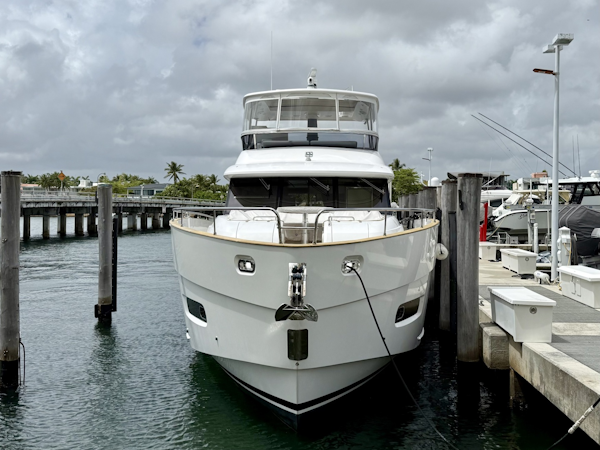 Azimut-Magellano 66 2020 -Coconut Grove-Florida-United States-6112772