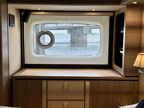 Azimut-Magellano 66 2020 -Coconut Grove-Florida-United States-6112723