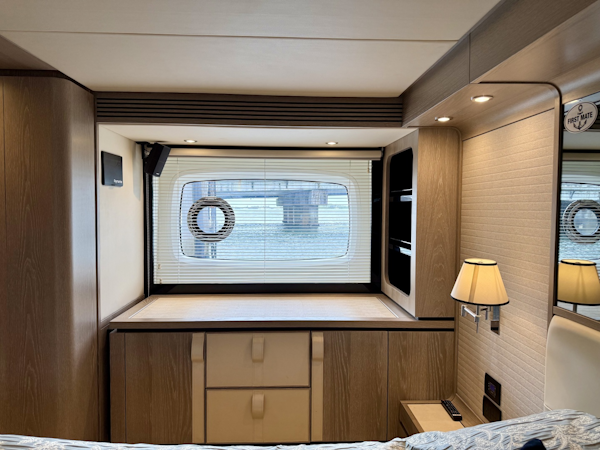 Azimut-Magellano 66 2020 -Coconut Grove-Florida-United States-6112722