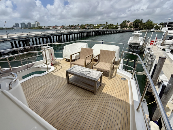 Azimut-Magellano 66 2020 -Coconut Grove-Florida-United States-6112675