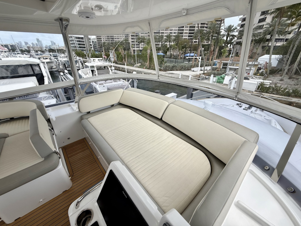 Azimut-Magellano 66 2020 -Coconut Grove-Florida-United States-6112680