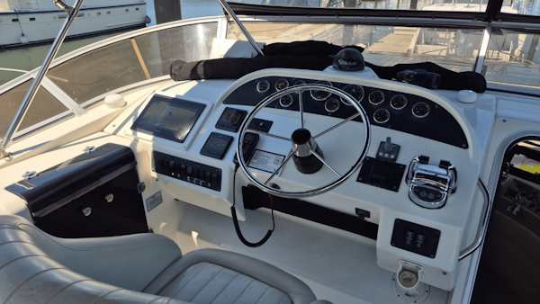 Meridian-490 Pilot House 2008-Dancyn Southport-North Carolina-United States-Controls for Bridge-6113007