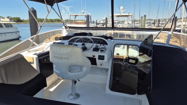 Meridian-490 Pilot House 2008-Dancyn Southport-North Carolina-United States-Bridge-6113006
