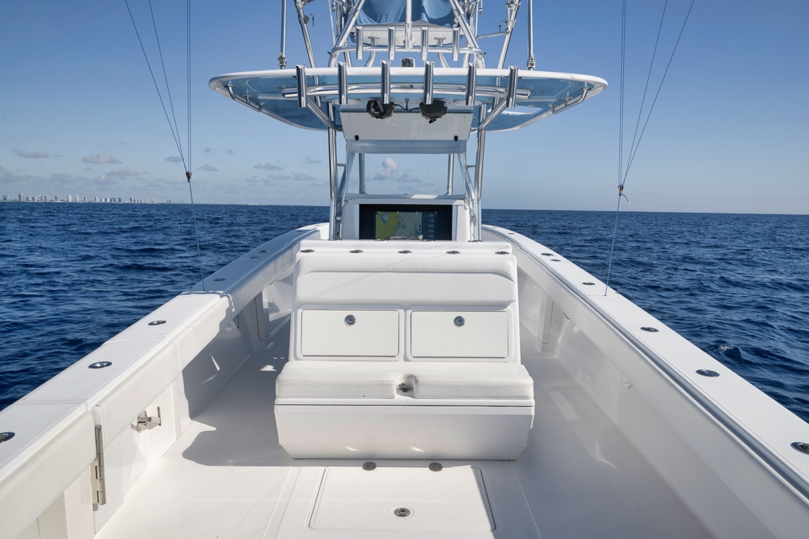 Bahama-41CC 2017 -Singer Island-Florida-United States-6114575 | Thumbnail