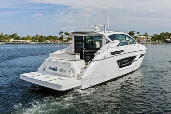 Cruisers Yachts-46 CANTIUS 2022-POSITIVE VIBES HOLLYWOOD-Florida-United States-6115107