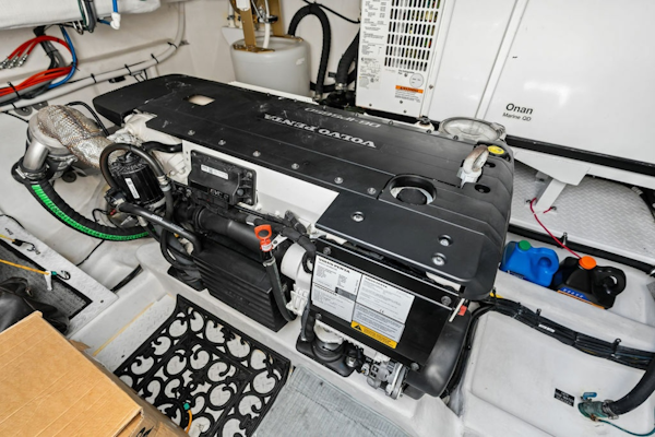 Cruisers Yachts-46 CANTIUS 2022-POSITIVE VIBES HOLLYWOOD-Florida-United States-6115164