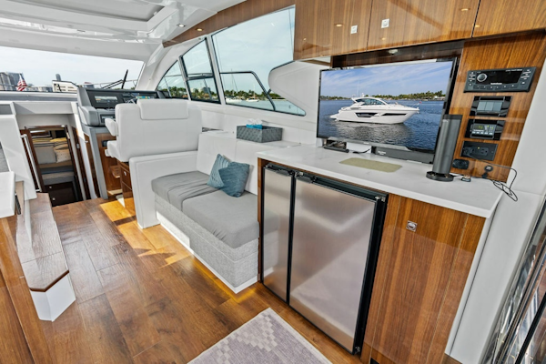 Cruisers Yachts-46 CANTIUS 2022-POSITIVE VIBES HOLLYWOOD-Florida-United States-6115147