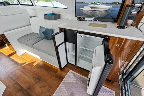 Cruisers Yachts-46 CANTIUS 2022-POSITIVE VIBES HOLLYWOOD-Florida-United States-6115156
