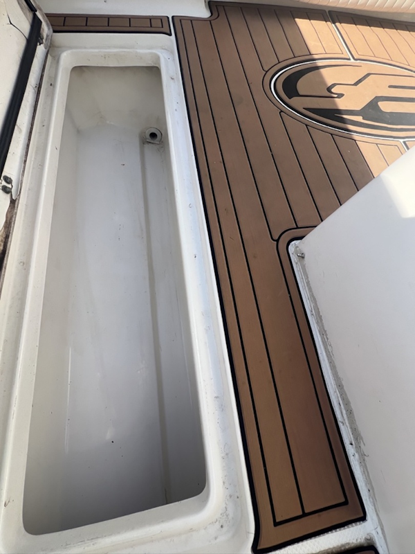 Sea Fox-286 Center Console 2012 -Grand Rivers-Kentucky-United States-Storage in cockpit-6115286
