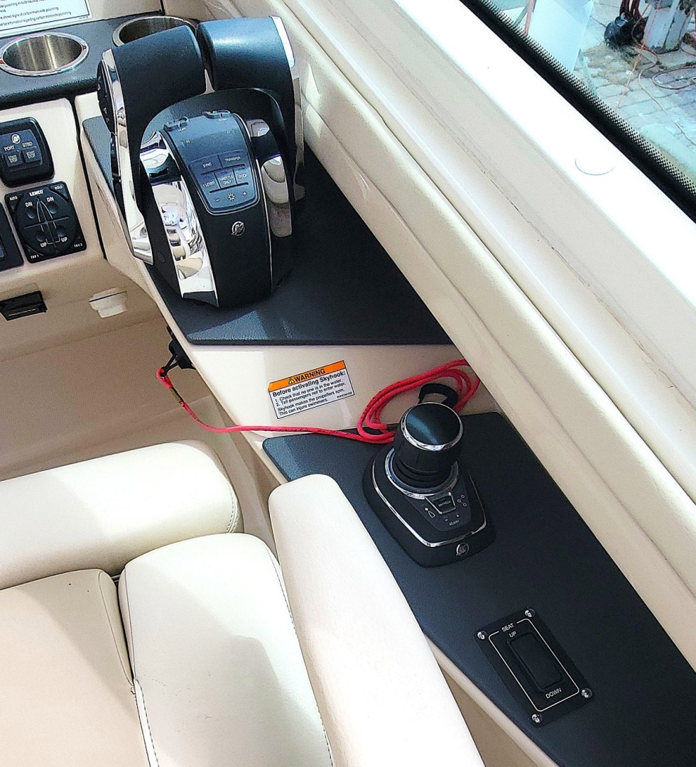 Boston Whaler-320 Vantage 2022 -Key West-Florida-United States-6115533 | Thumbnail