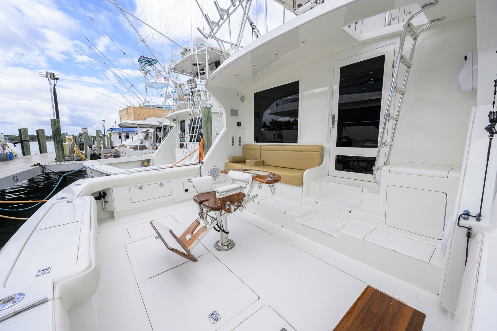 Bertram 1998 -Stuart-Florida-United States-6115762 | Thumbnail