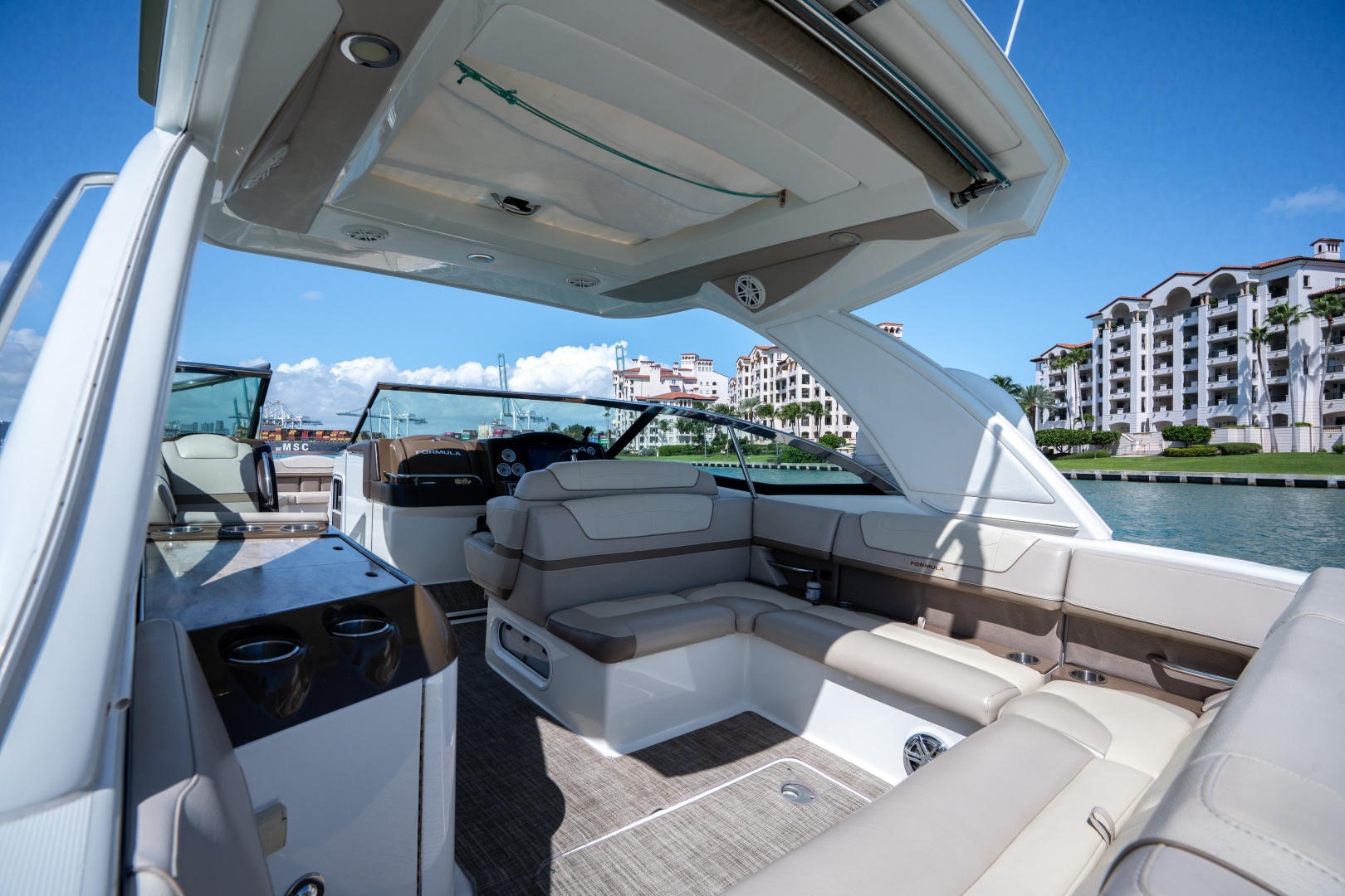 Formula-350 Crossover Bowrider 2018-KNOT AGAIN Miami Beach-Florida-United States-6116483 | Thumbnail