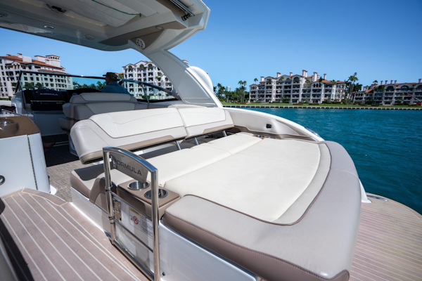 Formula-350 Crossover Bowrider 2018-KNOT AGAIN Miami Beach-Florida-United States-6116665