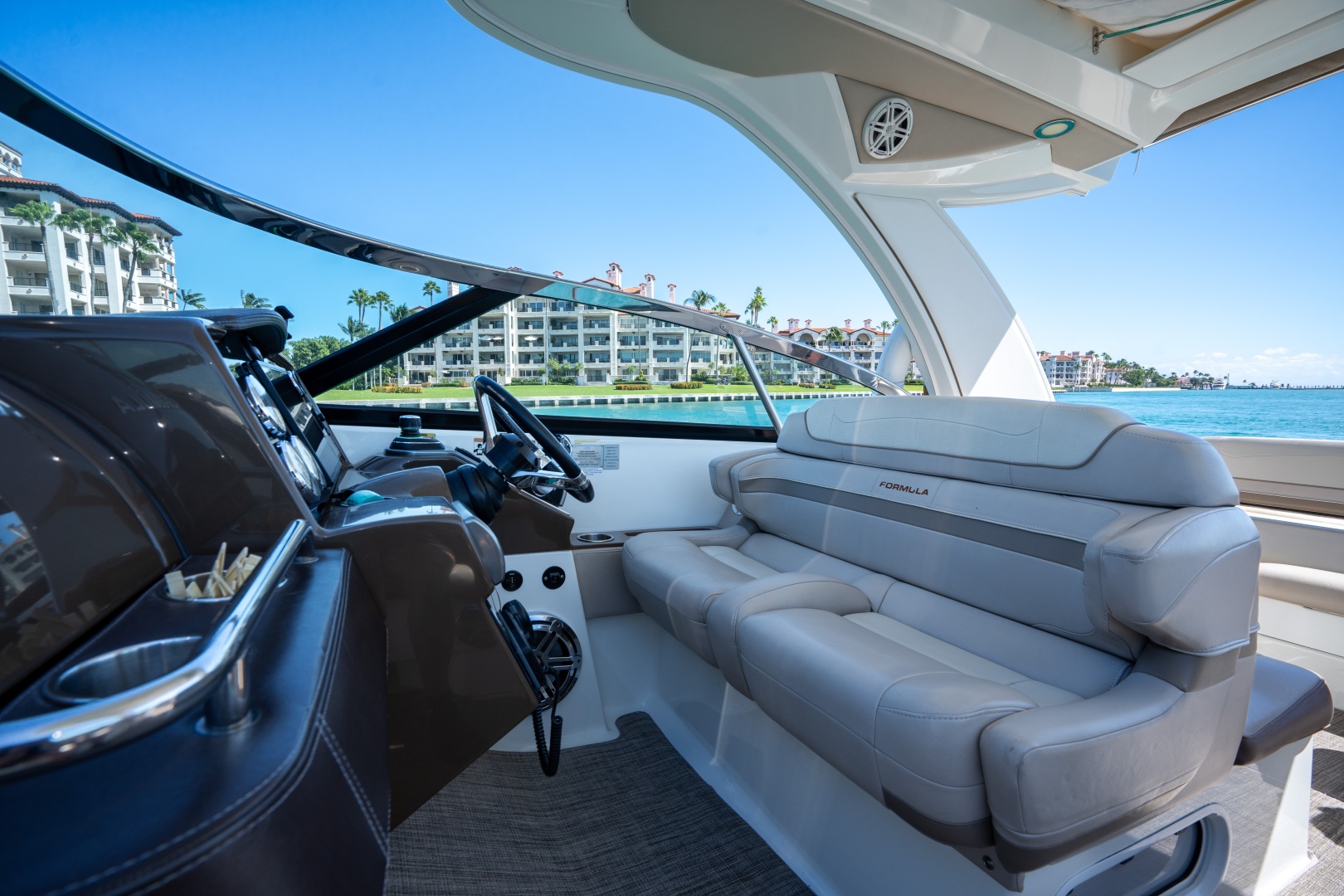 Formula-350 Crossover Bowrider 2018-KNOT AGAIN Miami Beach-Florida-United States-6116654 | Thumbnail