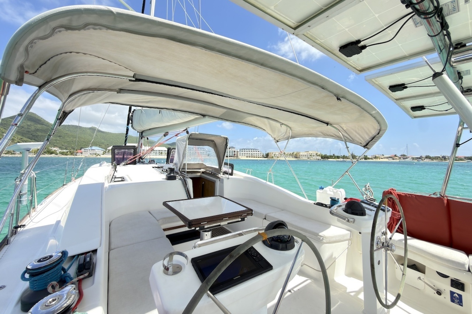 Bavaria-Vision 46 2013-Blur Simpson Bay-Sint Maarten (Dutch Part)-6116509 | Thumbnail