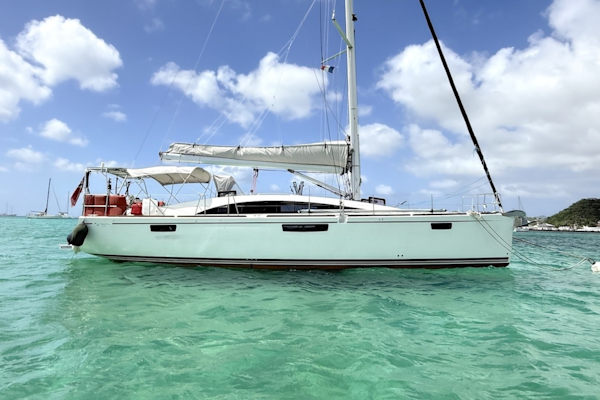 Bavaria-Vision 46 2013-Blur Simpson Bay-Sint Maarten (Dutch Part)-6116492
