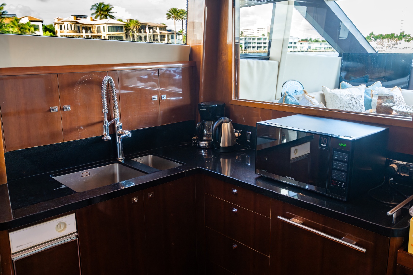 Princess-95 M/Y 2010-Oasis Hillsboro Beacch-Florida-United States-6134422 | Thumbnail
