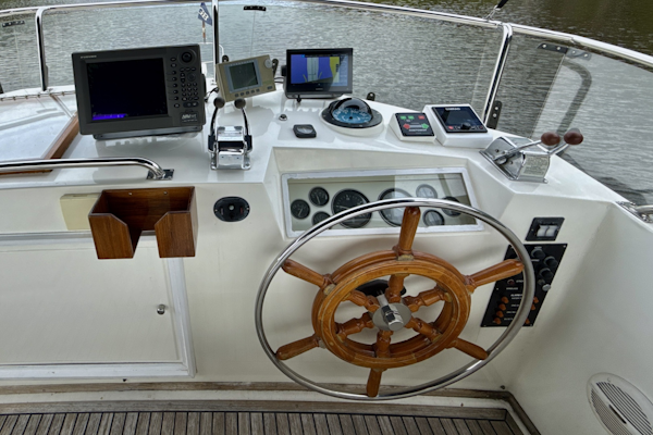 Grand Banks-Classic 1997-TUMBLEWEED Chesapeake-Virginia-United States-Upper Helm -6124262