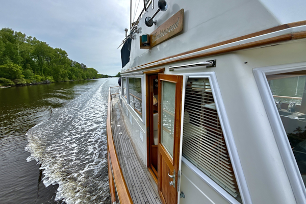 Grand Banks-Classic 1997-TUMBLEWEED Chesapeake-Virginia-United States-Starboard Deck-6124261