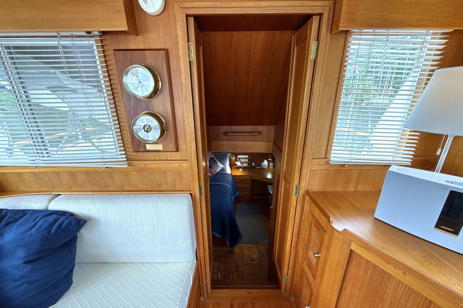 Grand Banks-Classic 1997-TUMBLEWEED Chesapeake-Virginia-United States-Aft Companionway-6124251 | Thumbnail